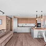Quercus Village Penthouse With Jacuzzi *