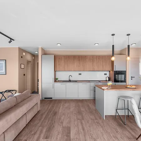 Quercus Village Penthouse With Jacuzzi *