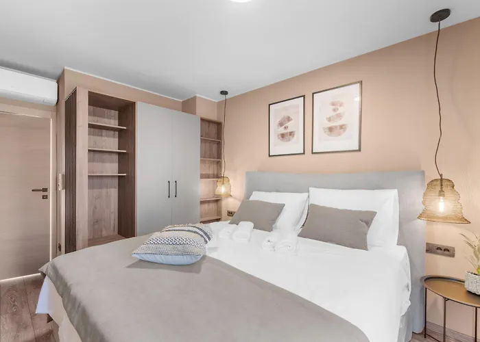 Quercus Village Penthouse With Jacuzzi Novigrad Istria